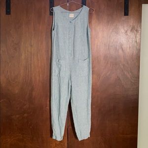 COPY - OEKO TEX 100 certified 100% linen jumper.